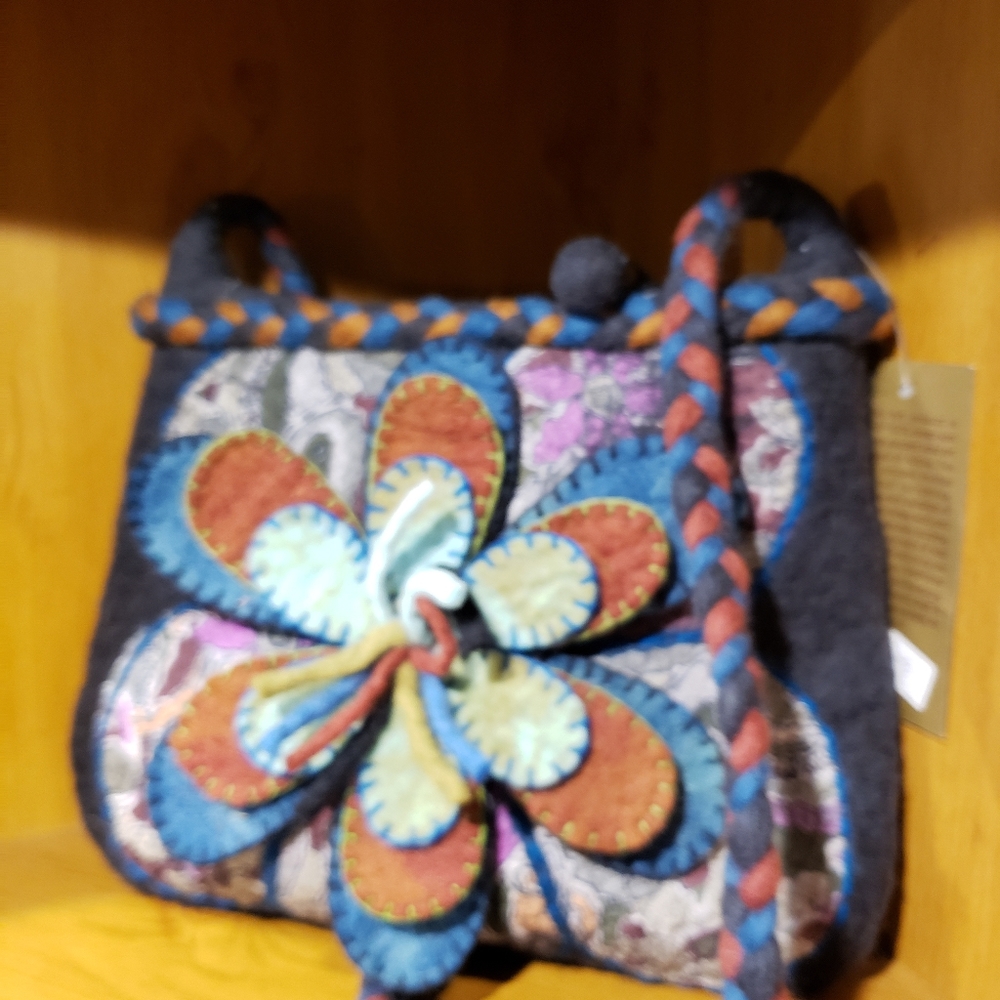 Handbag - Picture 2 of 2